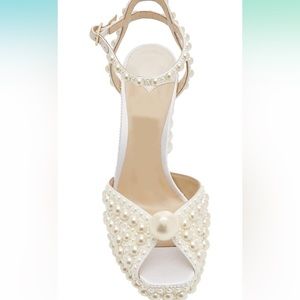 Bridal pearl heels size 6 Brand New*